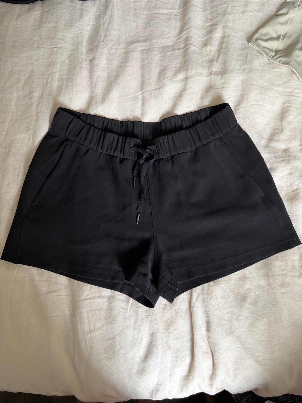 Lululemon Tracker Drawstring Shorts